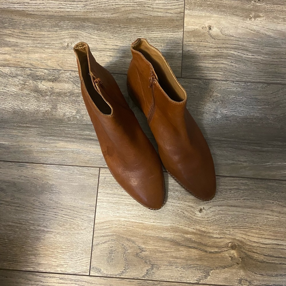 LUCKY BRAND ANKLE BOOTS